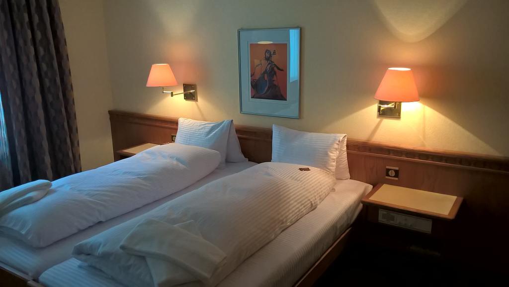 Albergo Файдо Екстериор снимка